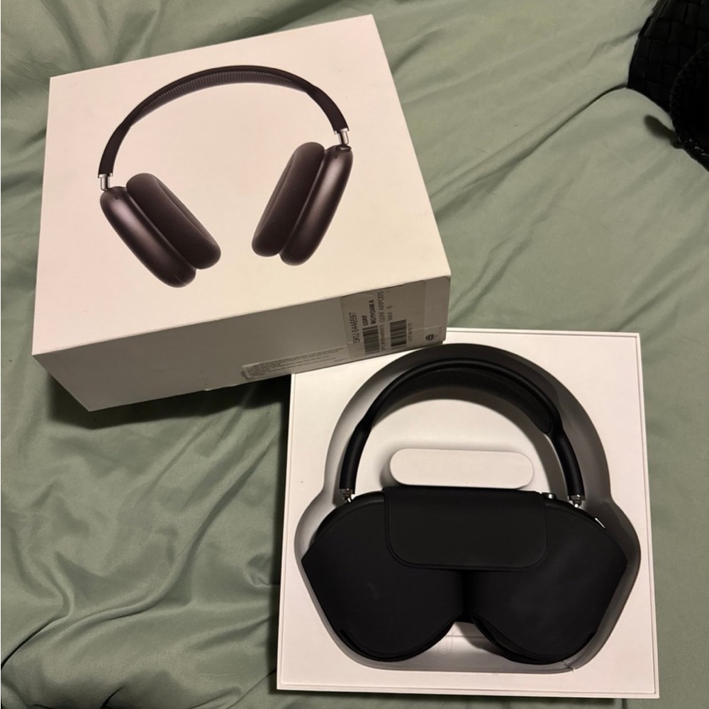 Apple AirPods Max - Space Gray